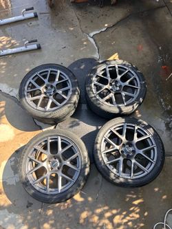 Dodge charger scat pack wheels