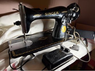 Vintage Singer Black Gold Sewing Machine for Cabinets