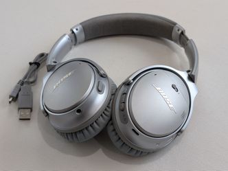 Bose QuietComfort 35 II Noise Cancelling Headphones - Excellent Condition