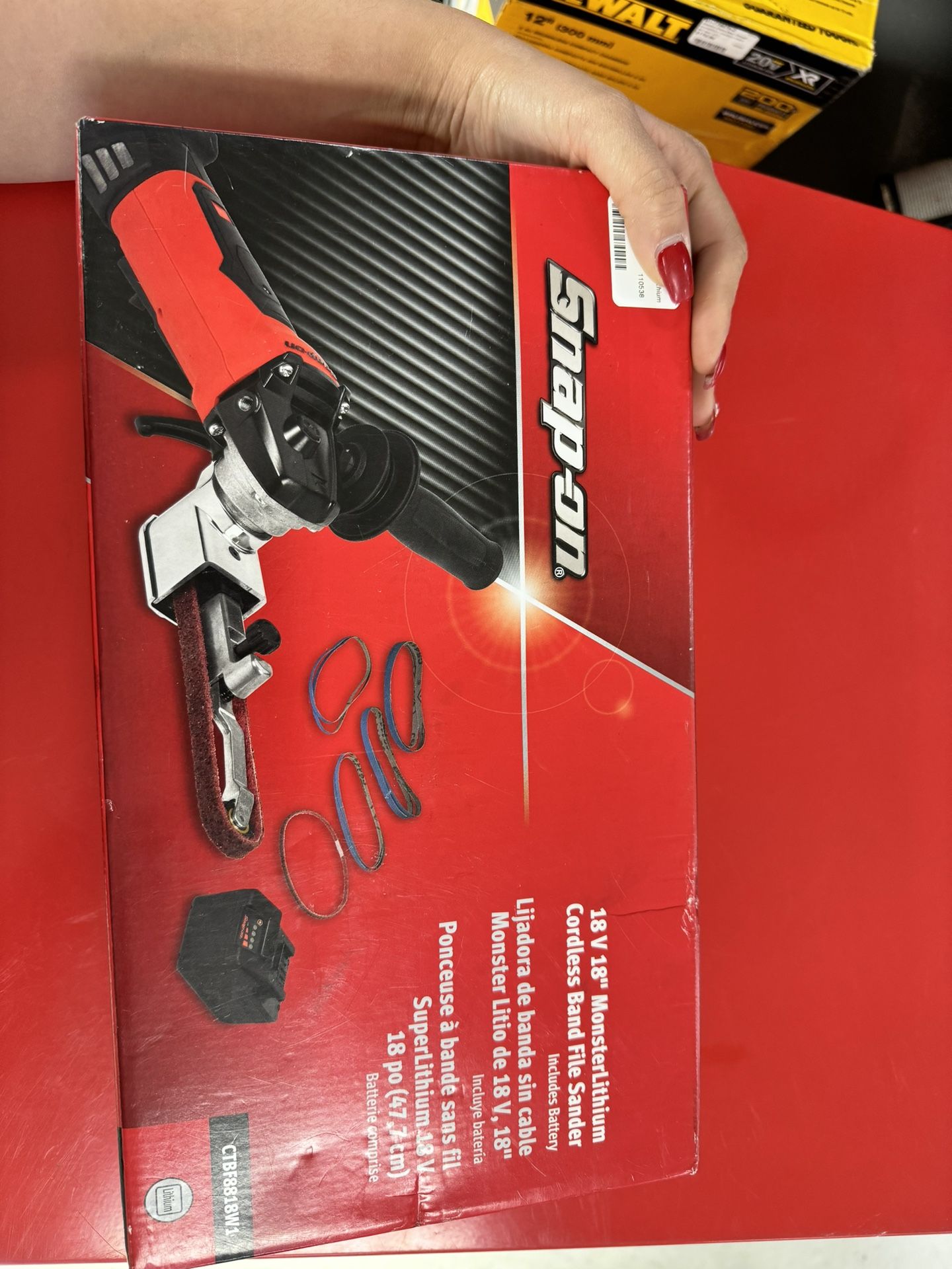 Snap-On Ctbf8818W1 Cordless Belt SanderSnap Kit 