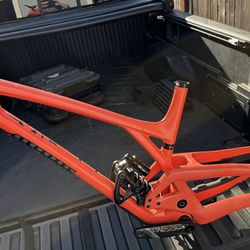 2021 Evil Wreckoning L w/fork and crank