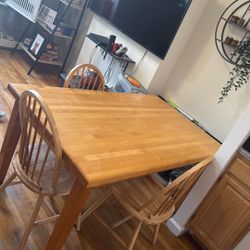$200 Beautifully Crafted Wooden Table