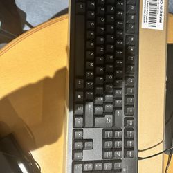 Desk keyboard 