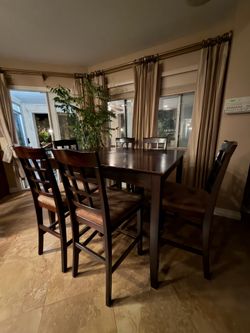 Dining Set