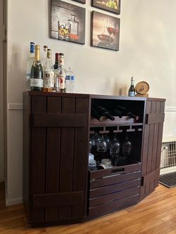 Wine/Bar Cabinet