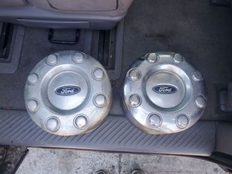 Ford Super Duty F-350 Dually DRW Center Hub Caps 8 lug