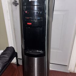 Water Dispenser