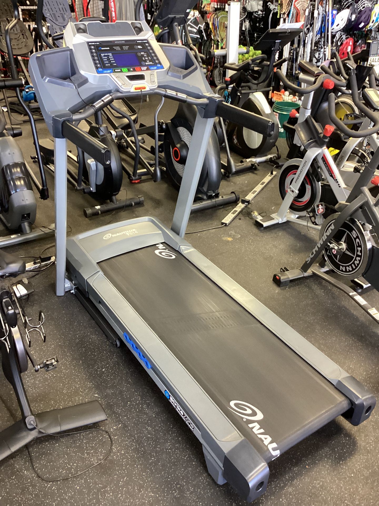 Nautilus T614 Heavy Duty Folding Treadmill With Warranty