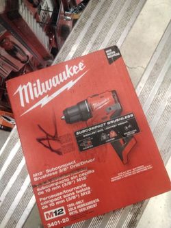 Milwaukee M12 Subcompact Brushless Drill/Driver