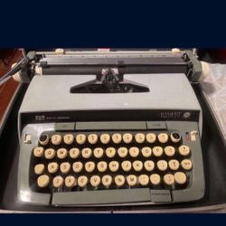 Typewriter 
