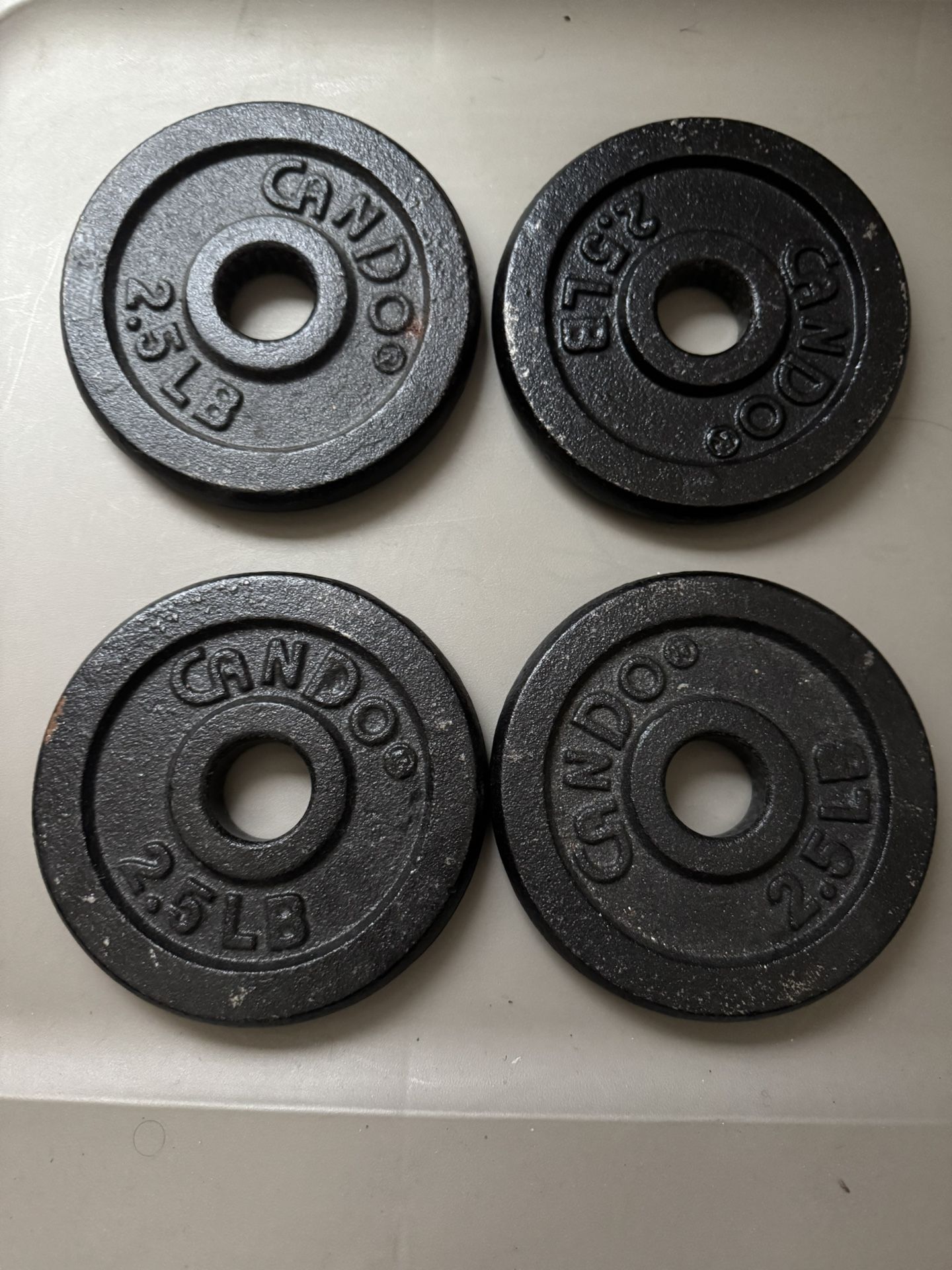 4 Pack Of 2.5 Lb Dumbbell Iron Plates