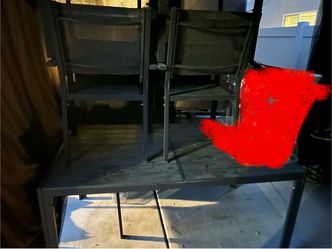 Table with 6 chairs