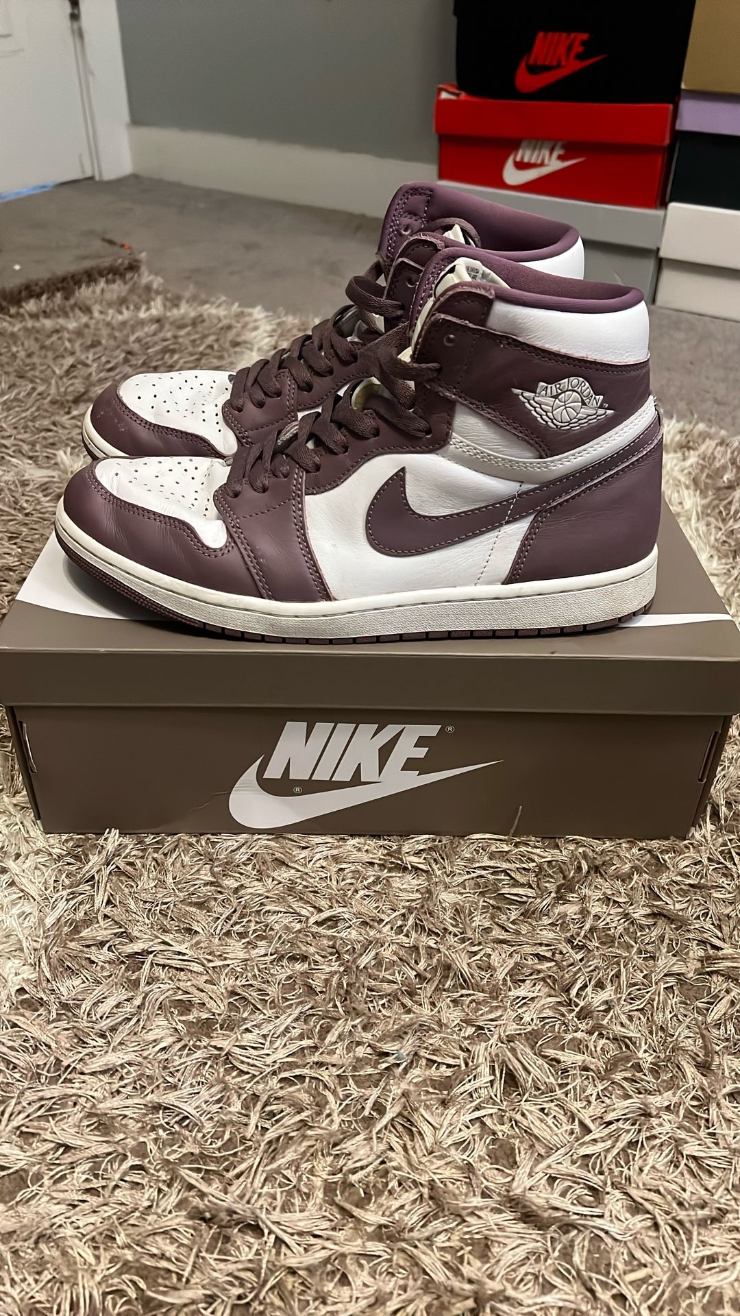 Jordan 1 Retro High OG Mauve