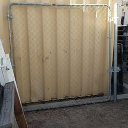 6 ft x 6 ft Chain Link Gate Door.