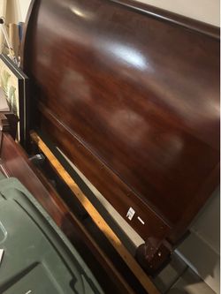 Solid Cherry Wood Queen Bed Frame