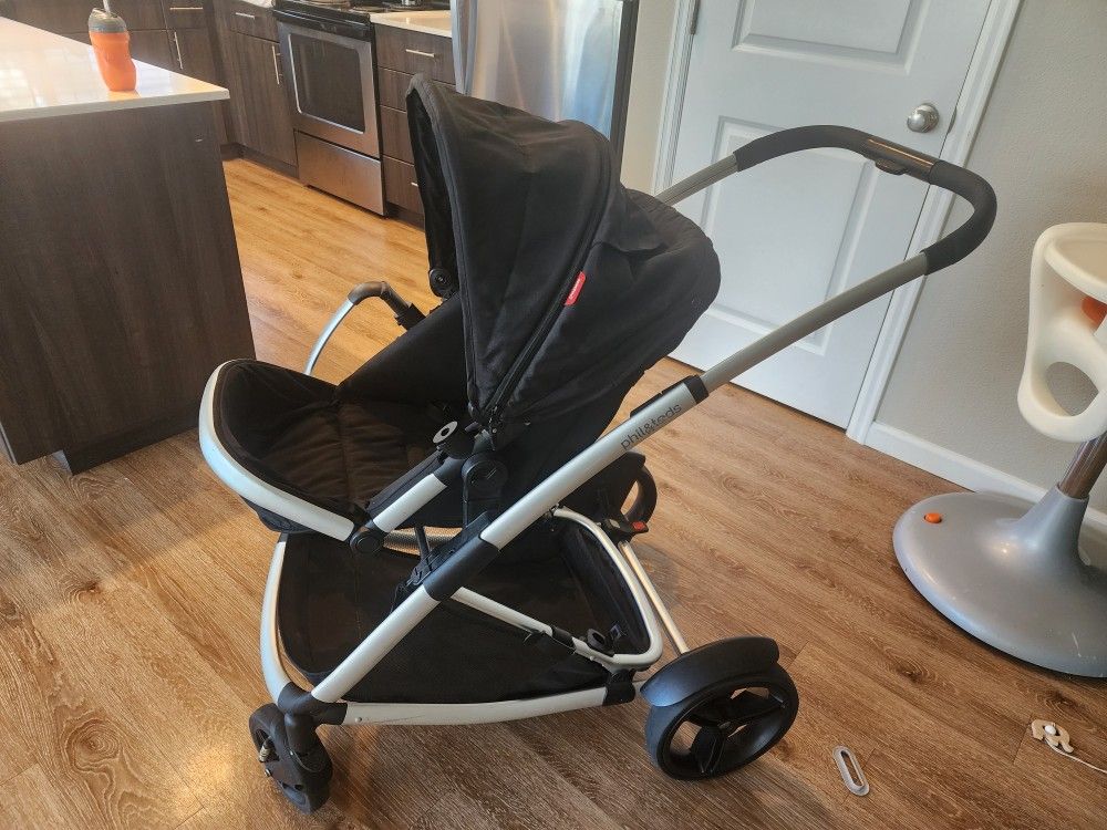 PHIL & TED Double Stroller In Good Condition