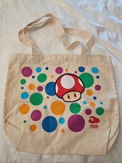 Club Nintendo Tote