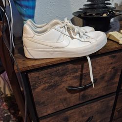 Nike Shoes Size Women's 7