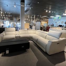 6PC Leather Power Reclining Sectional 
