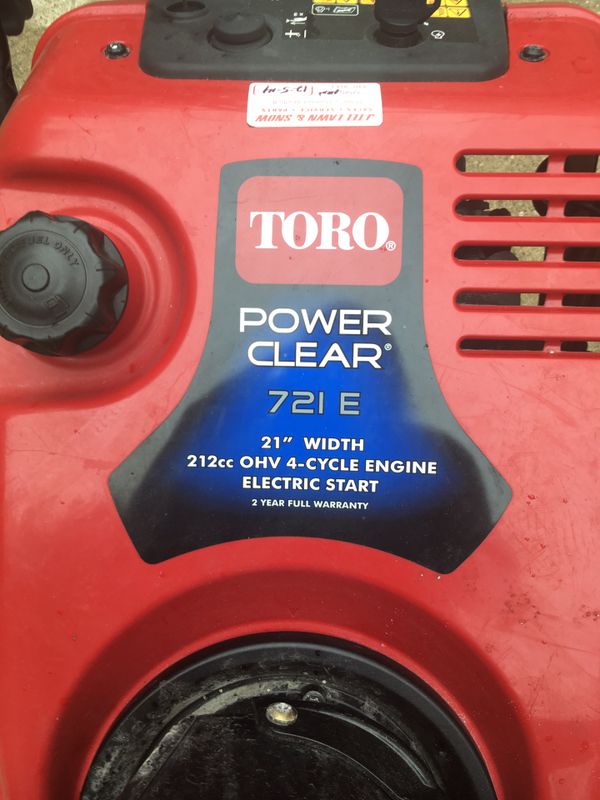 Toro power clear 721e snowblower snow blower for Sale in Midlothian, IL