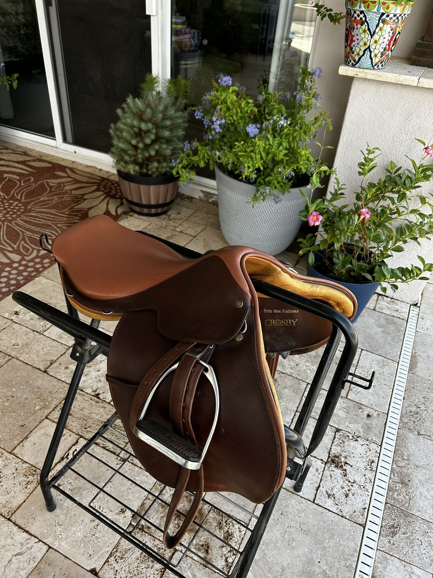 CrosBy English Saddle
