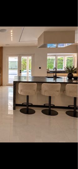 Modern adjustable chairs