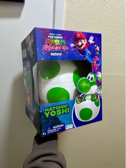 Hatchin Yoshi Egg Super Mario Galaxy Sealed
