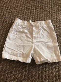 Crisp white shorts!! No stains!!!!