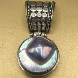 Vintage Silver Mother of Pearl Pendant