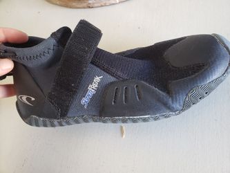 Surf Shoes/water Shoes/ Ocean Shoes