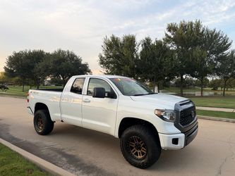 2020 toundra double cab sr5