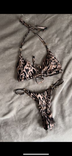 leopard print bikini 🐆