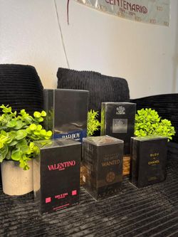 Paquete de 5 Perfumes para Hombre – $300 | Venta al por Mayor