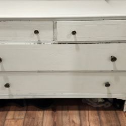 Dresser Table