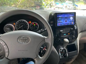 2004 Toyota Sienna