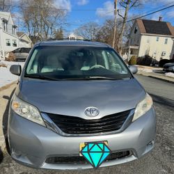 2013 Toyota Sienna