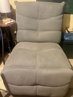 Linx, Recliner With Wireless Charging & USB