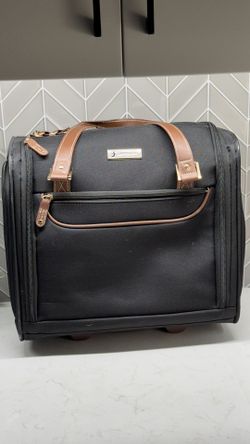 15” Under The Seat Bag Carry On London Fog