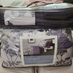 TranquilNights Queen 6 Piece Reversible Bed Ensemble 