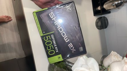 Shadow 2x GeForce  rtx 5050