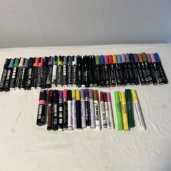 65 Pz  Like New Sharpie Creative Markers 