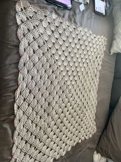Handmade Crochet Pineapple Stitch 42” square table cloth/doily