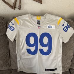 Womens LA Rams Jersey 