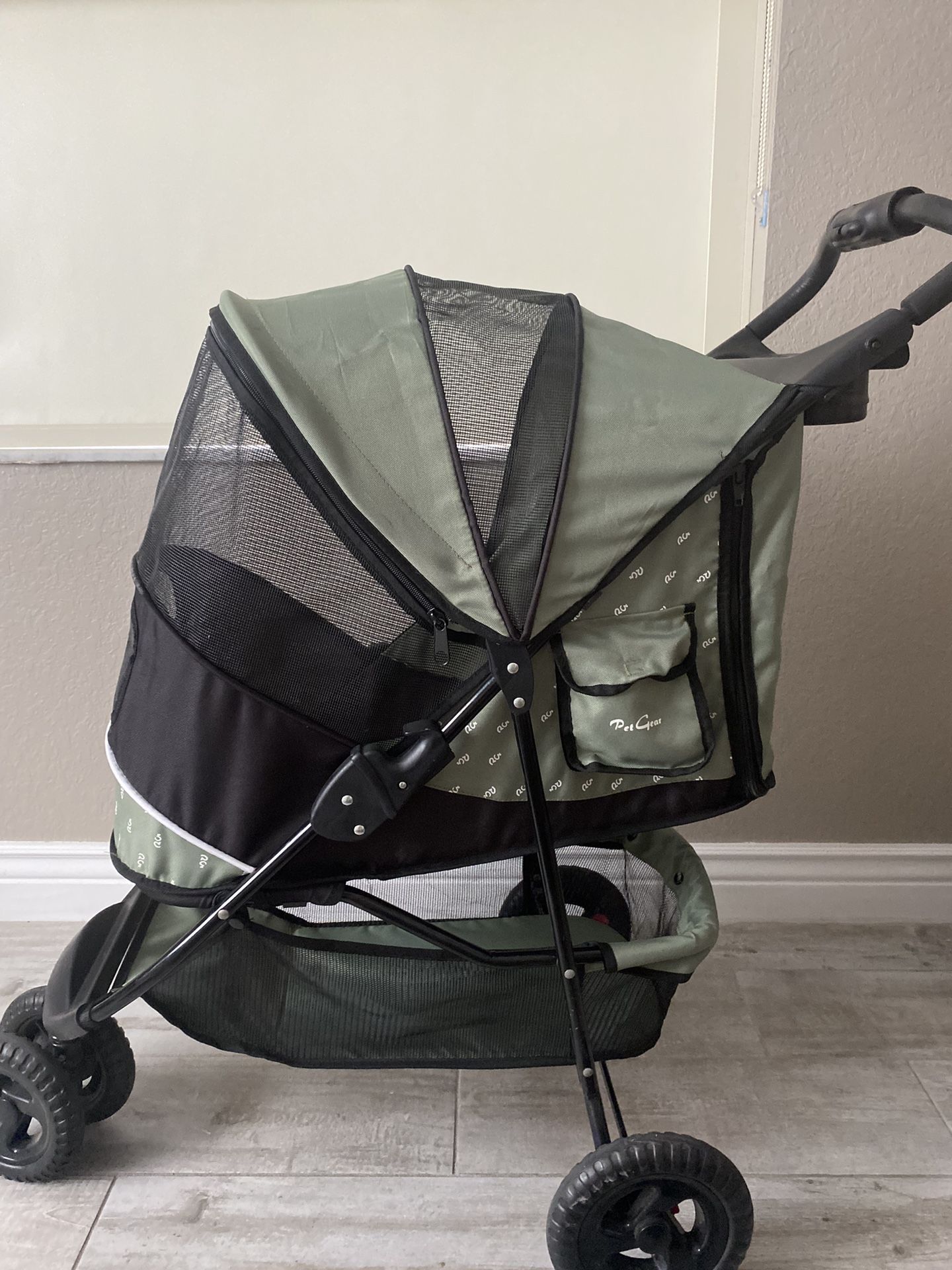 Pet Gear Dog Stroller 