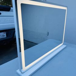 LED Tabletop Vanity Makeup Mirror 22X32