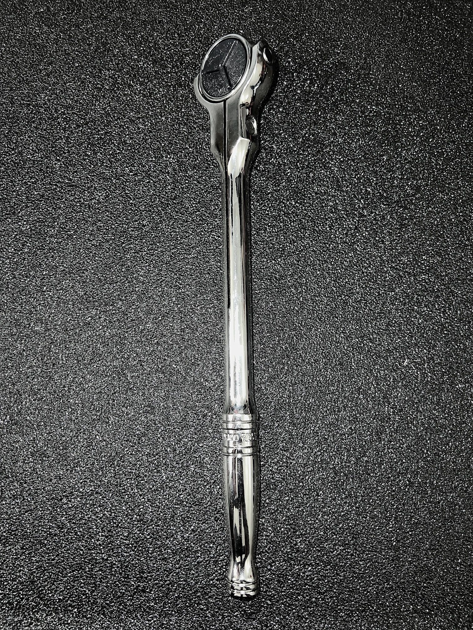 Snap-On FNF100 3/8” Drive Flex-Head Ratchet – 100 Tooth Chrome Handle – USA