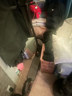 Eletric scooter (not free read description)