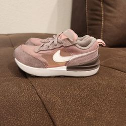 Girls Nike Waffle One 