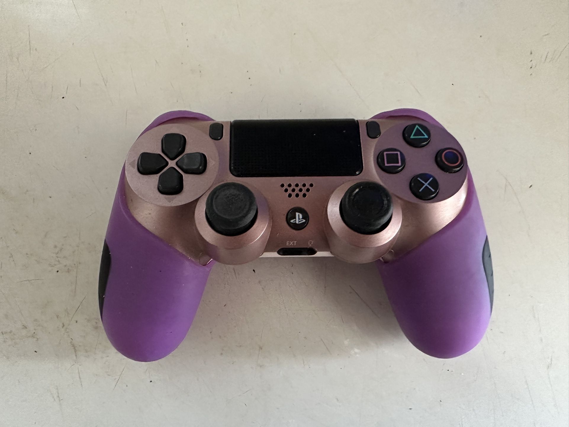 PS4 Controller Rose Gold