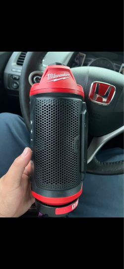 Milwaukee, Bluetooth speaker